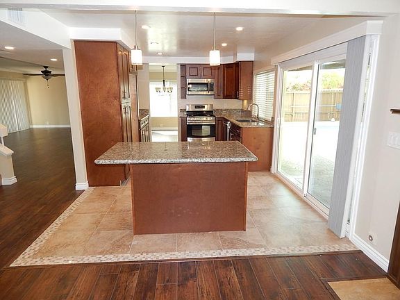 4th image of 3216 Bonita Woods Dr