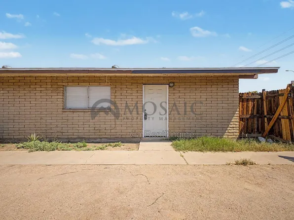 1204 S McClintock Dr, Tempe, AZ