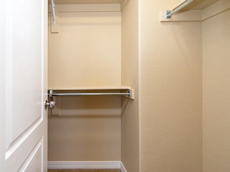 1839 Portland Gold Dr — Photo 31