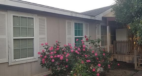 3rd image of 4605 Fairview Dr
