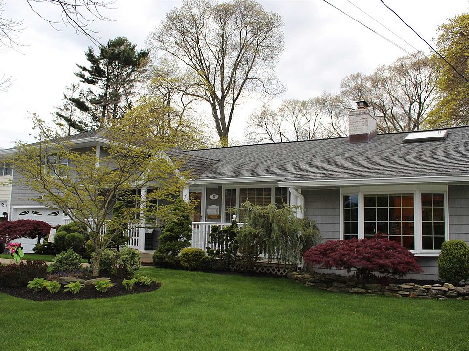 1st image of 47 Shinnecock Ave