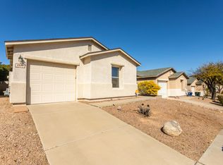 2244 S McConnell Dr, Tucson, AZ 85710