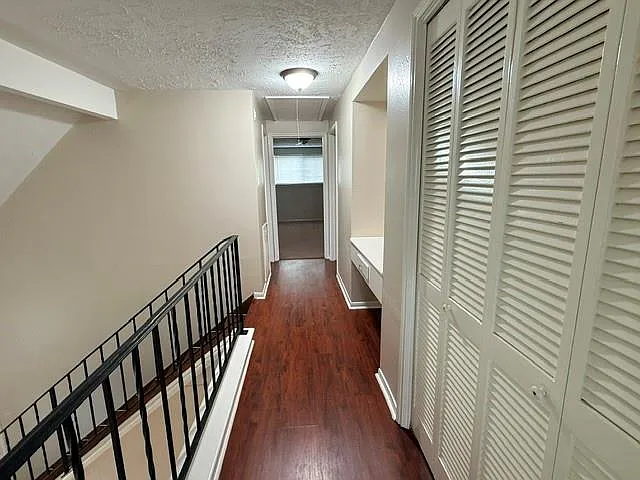 6627 Krause Dr — Photo 16