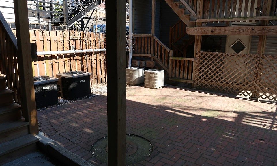 1st image of 1445 N Bosworth Ave APT 2