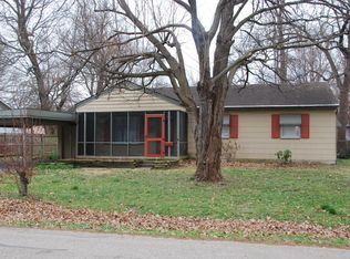 216 W McGee St, Springfield, MO 65807