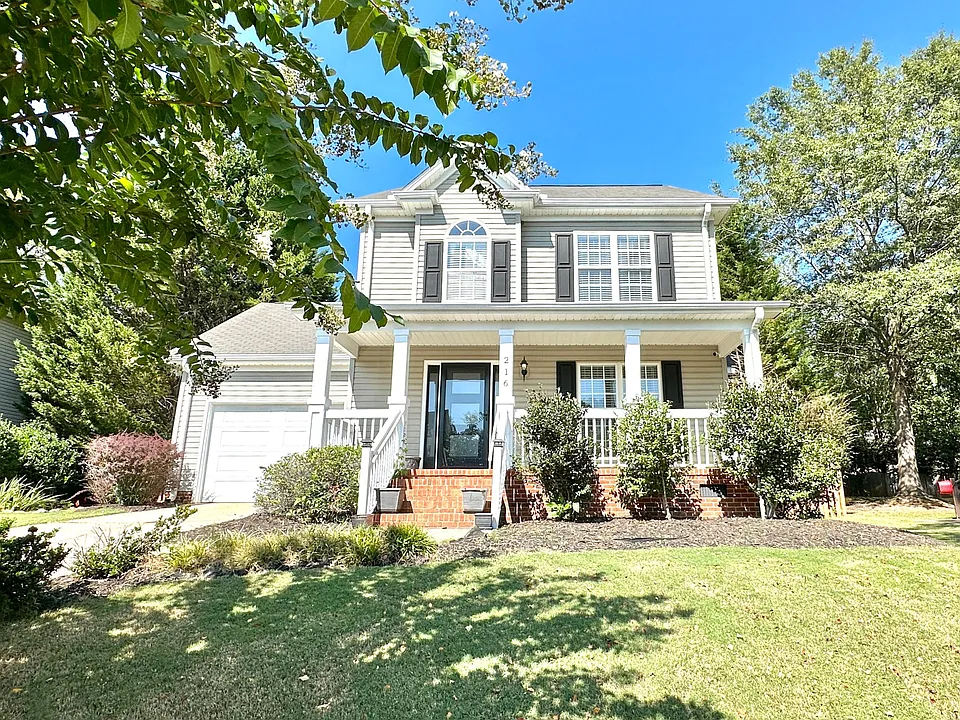 216 Neal Ct
