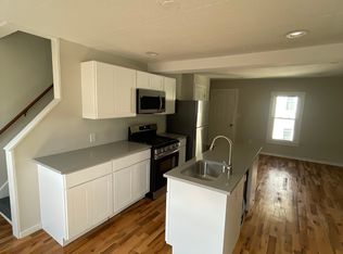 38 Clifton Ave #3, Ansonia, CT 06401