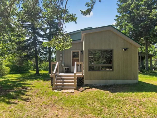 90 Aquila Cross, Dundas, NB E4R 3T2