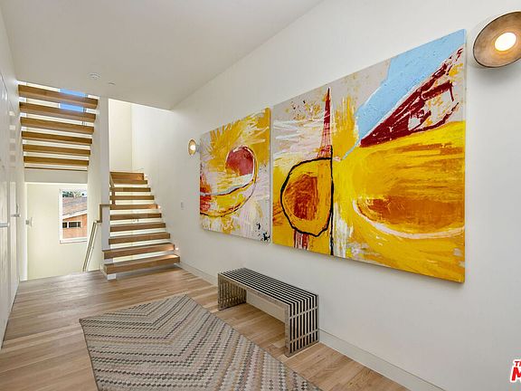 5th image of 1264 Hyperion Ave