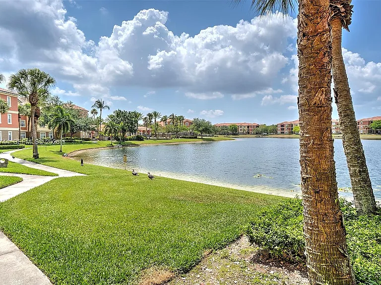 4404 SW 160th Ave #833 — Photo 38