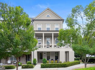 7001 Seneca Ct, Roswell, GA 30076