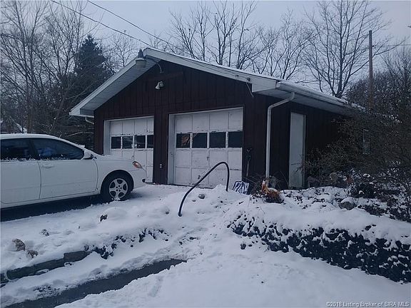 5th image of 406 E Salem Ave