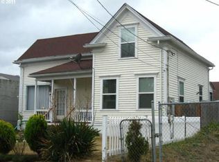 153 N Baxter St, Coquille, OR 97423