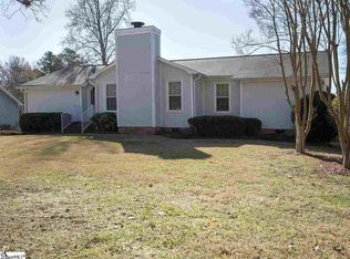 105 Lexington Ct, Simpsonville, SC 29681