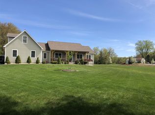 55 Werner Rd, Halfmoon, NY 12065