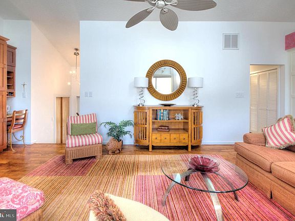 5th image of 27 Seaside Rd
