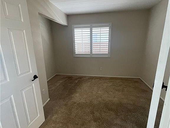4th image of 28706 Bridge Water Ln
