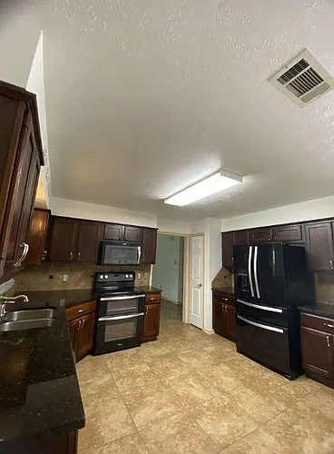 1403 Kernstown Ln Photo 1