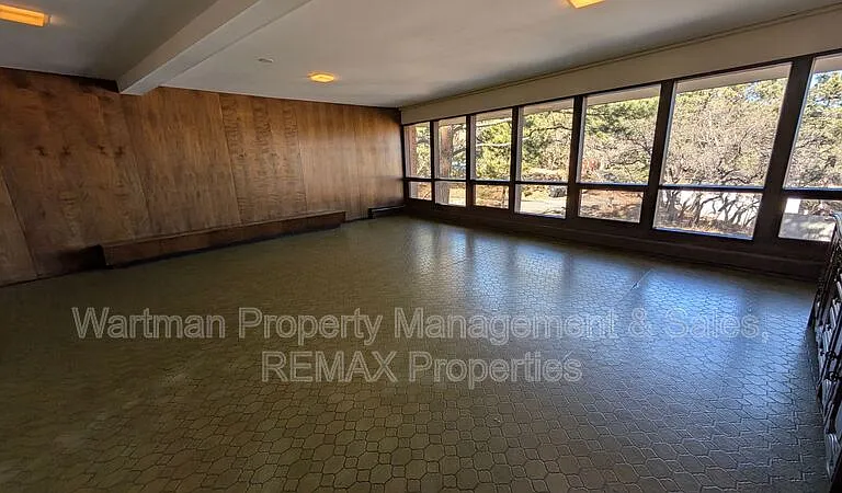 15 Upland Rd — Photo 48