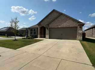 10909 Gold Pan Trl, Aubrey, TX 76227