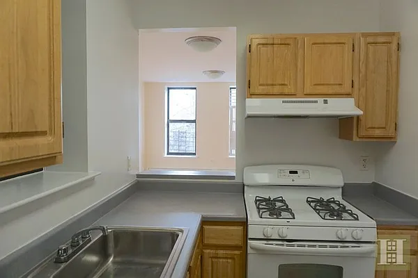 Rented by Halstead Real Estate | media 18