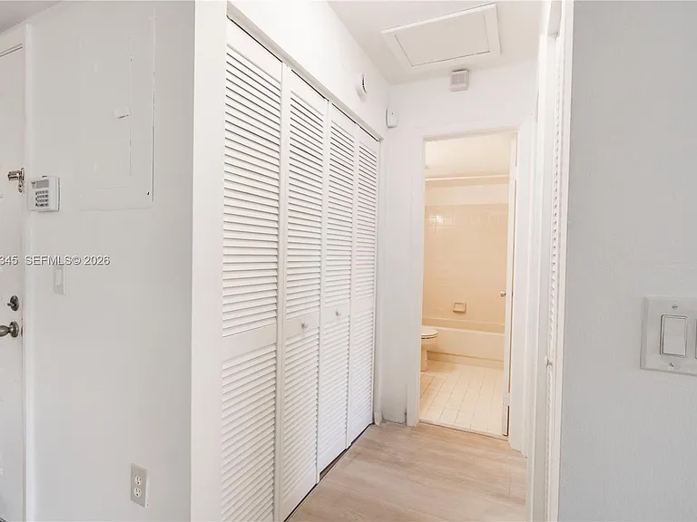 20260 NE 3rd Ct #2 — Photo 10