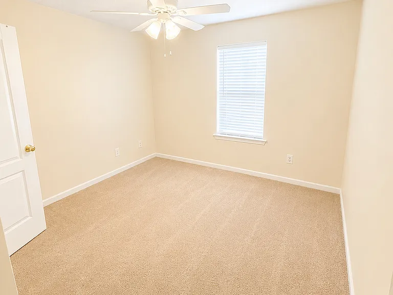 5115 Towne Park Dr — Photo 11