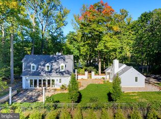 1221 School Ln, Rydal, PA 19046