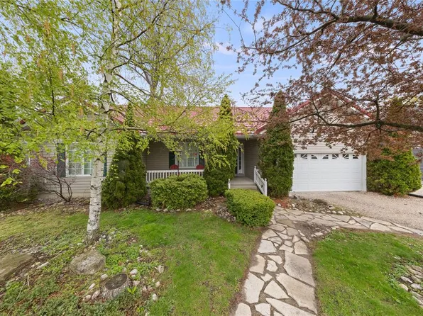 1970 Orchard Ave, Sarnia, ON N0N 1C0