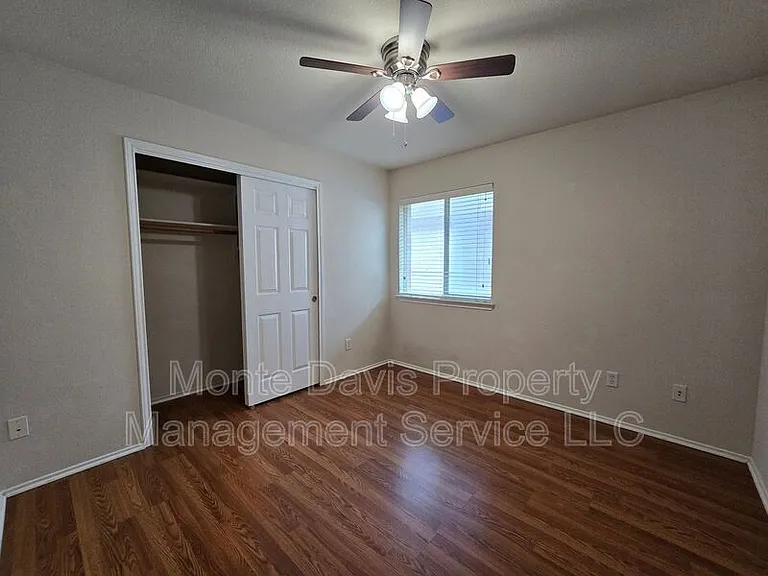 14309 Ballycastle Trl — Photo 19