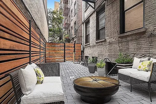 Rented by Current Real Estate Advisors | media 6