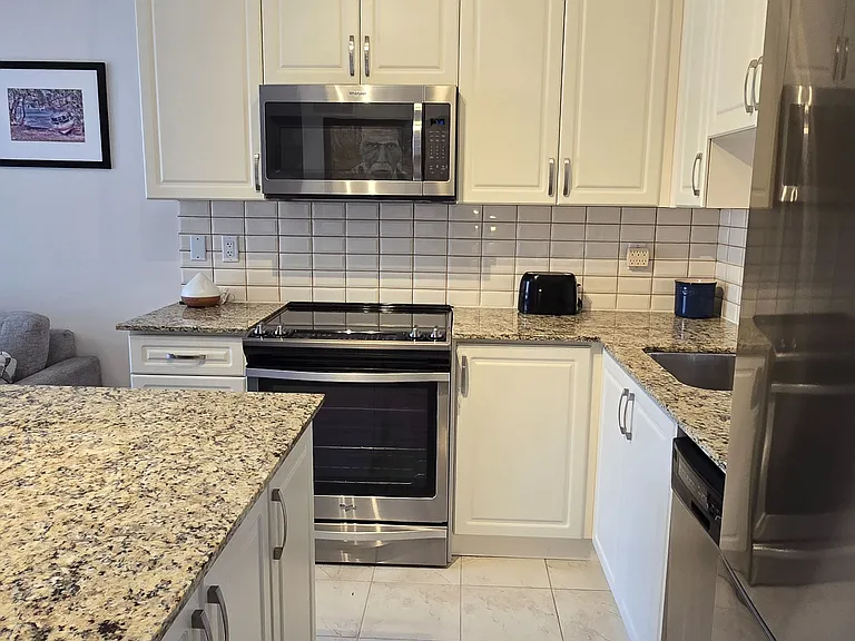 34 Fieldway Rd #126 — Photo 4