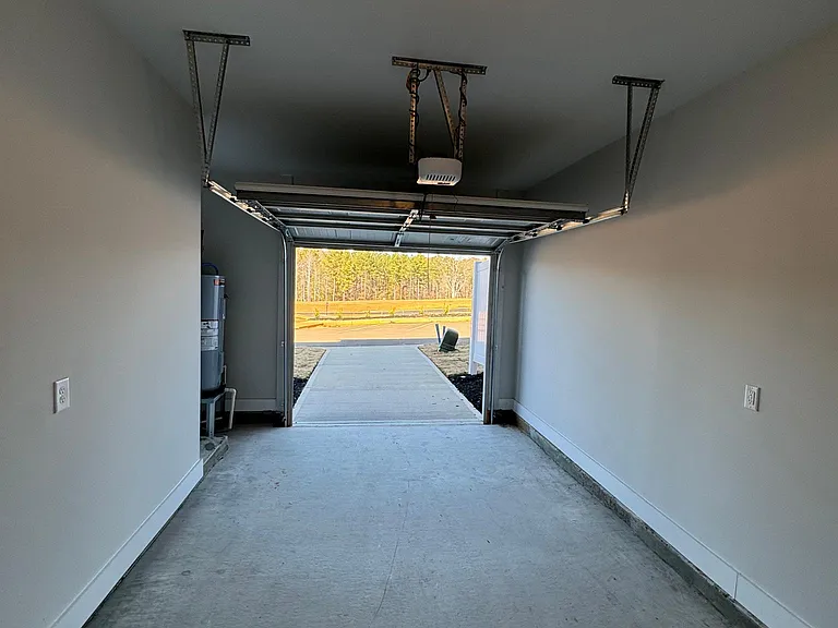 207 Skyuka St — Photo 15