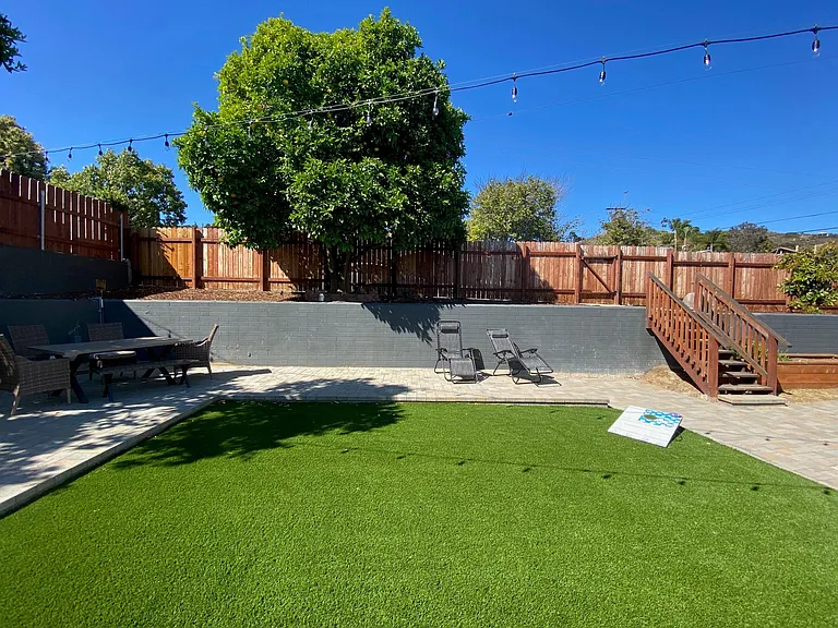 1872 Goldboro St — Photo 13