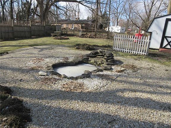 5th image of 3658 S Creek Dr