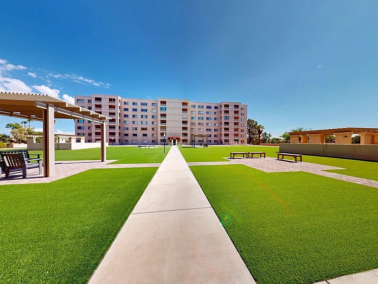 7950 E Camelback Rd #610 — Photo 21