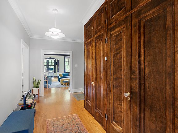 4th image of 314 S Wisconsin Ave #1S