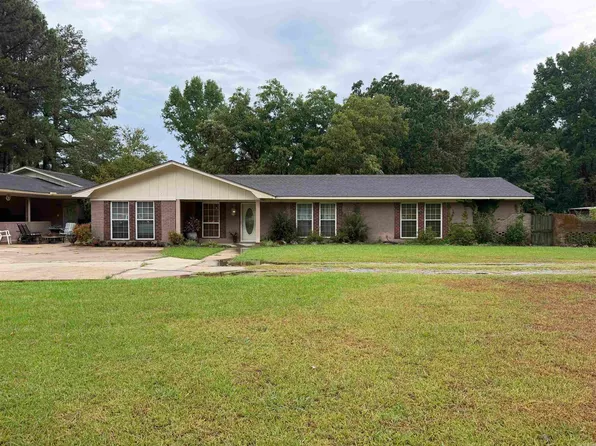 210 Monk Rd, White Hall, AR 71602