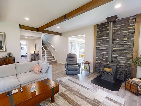 4th image of 3405 81st Avenue NW