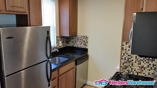 4th image of 6908 Hawthorne St #6908