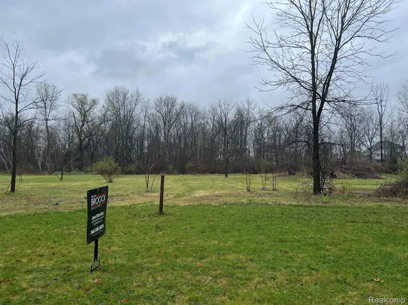 0 Creekwood Dr, Mundy Twp, MI 48439