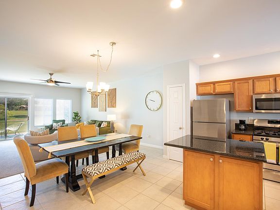 Kitchen, Dining area.