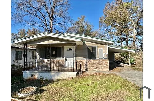 3736 Oak Ave SW Photo 1