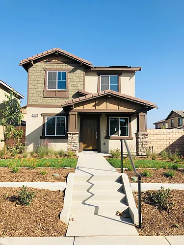 2897 E La Avenida Dr Photo 1