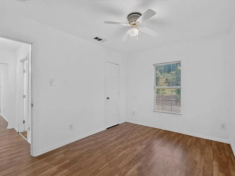 2538 Stovall Dr — Photo 24