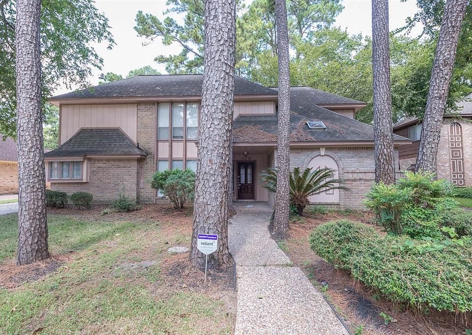1st image of 14719 Forest Lodge Dr