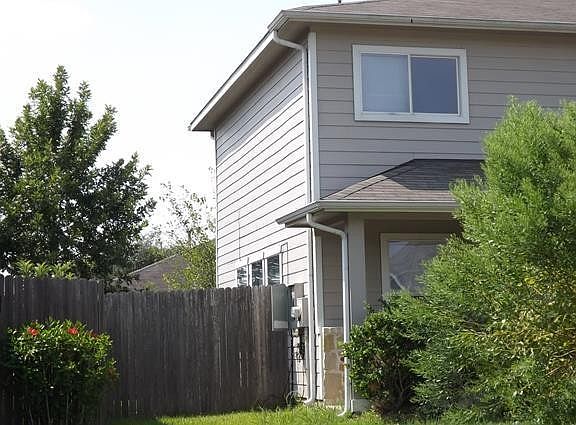2nd image of 2907 Steelhead Dr
