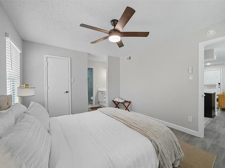 2750 Holly Hall St #508 — Photo 2
