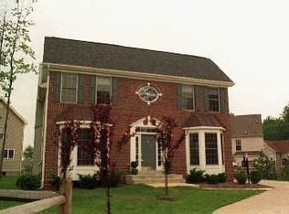 46858 Redfox Ct, Sterling, VA 20165