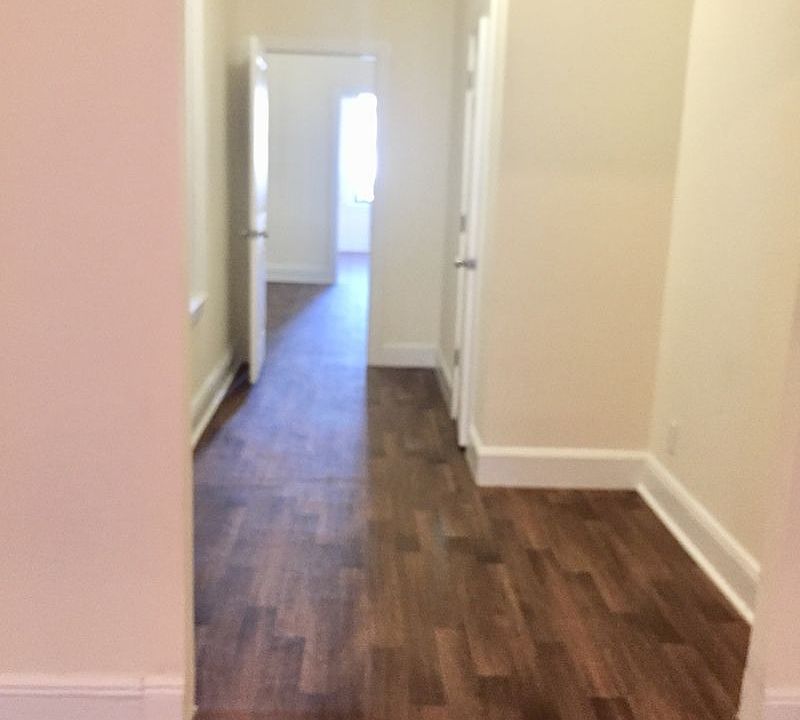 1st image of 3450 43rd St APT 1L